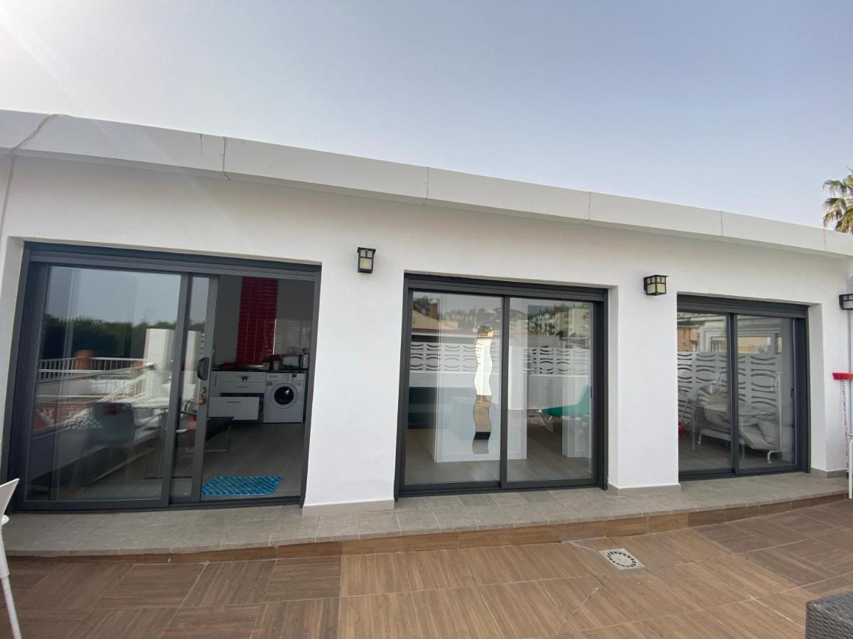 Casa Carmen Ático Primera linea de playa Málaga Exterior foto